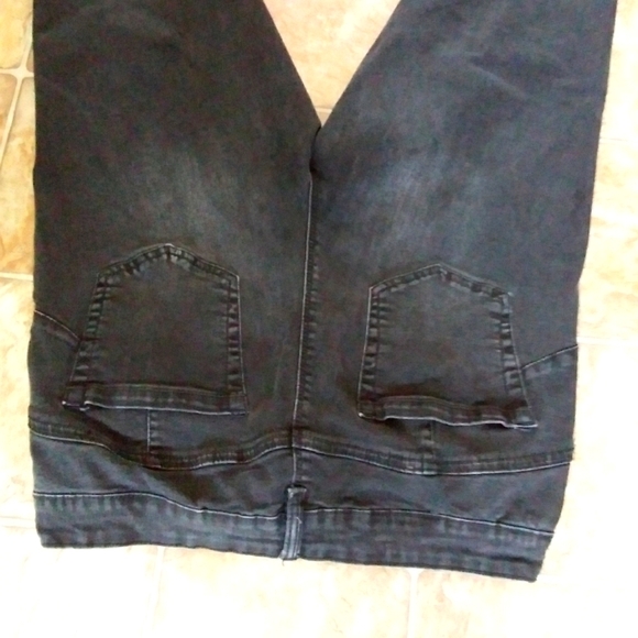 my STYLE Petite Black Jeans - Picture 6 of 6